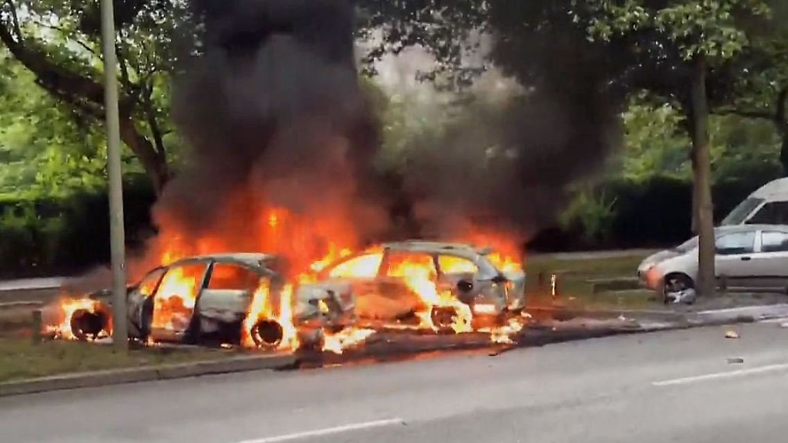 G20Carfire.jpg