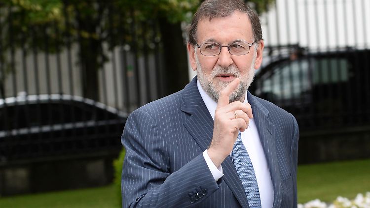 Ministerpräsident Rajoy sieht in der Katalonienfrage vor allem den Rechtsbruch der Regionalregierung - den zugrunde liegenden Konflikt ignoriert er einfach.