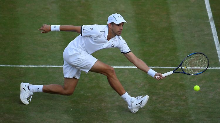 Der Luxemburger Gilles Muller kämpft nun gegen den Kroaten Marin Cilic um den Halbfinal-Einzug.