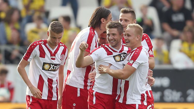 Für die seit Jahrzehnten geschundene Essener Fußballseele war das Spiel gegen den Reviernachbarn ein Hochgenuss.