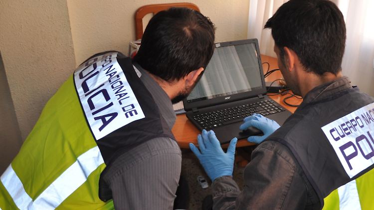 Der spanischen Polizei ist ein Schlag gegen ein internationales Pädophilennetz gelungen.