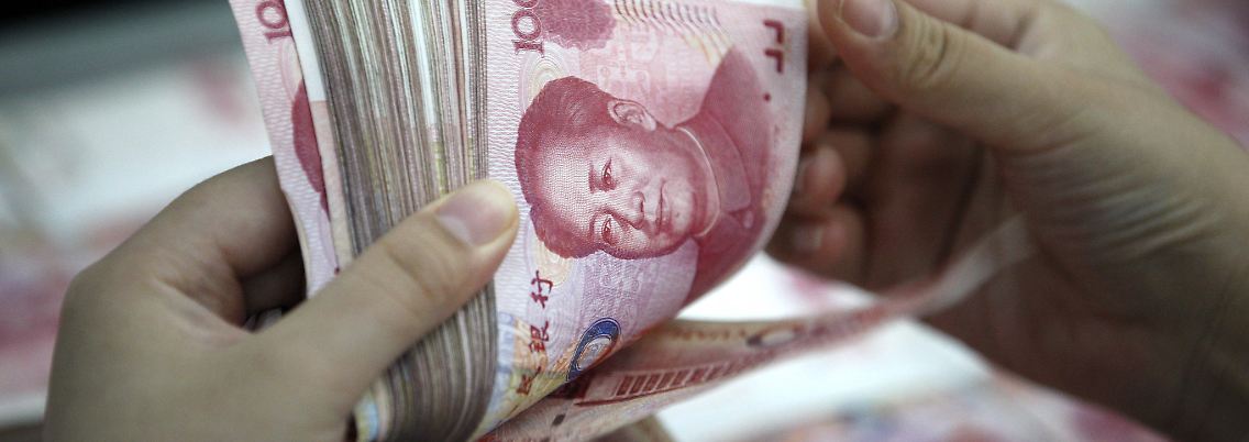 Ein Grund für die neuen Terminkontrakte auf Öl ist laut Fachleuten der Versuch Chinas, die Bedeutung der Landeswährung Yuan zu steigern.