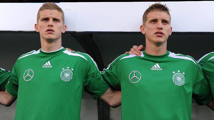 International standen die Zwillingsbrüder Sven und Lars Bender immer wieder gemeinsam für Deutschland auf dem Spielfeld.