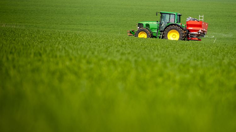 Digitaltechnik kann Landwirten bei einer effizienten Düngung helfen.