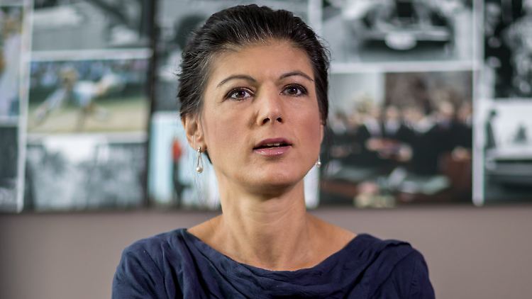 "Natürlich wollen wir nicht aus Prinzip Opposition sein", sagt Wagenknecht.