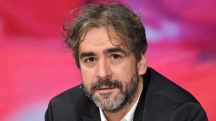 Die Bundesregierung hat nun bis zum 26. September Zeit, ihre Entscheidung über eine Stellungnahme zu Deniz Yücel mitzuteilen.