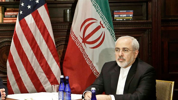 Irans Außenminister Mohammed Dschawad Sarif erhebt Vorwürfe gegen die US-Regierung.