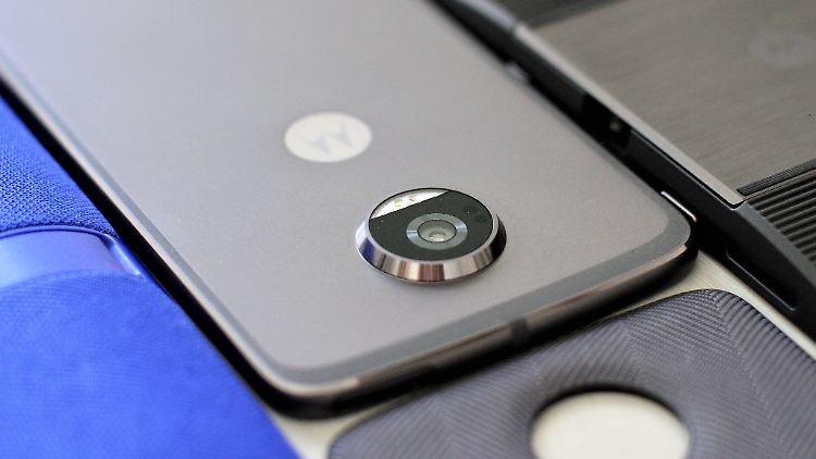 Vielseitig dank Moto Mods: Das Moto Z2 Play.