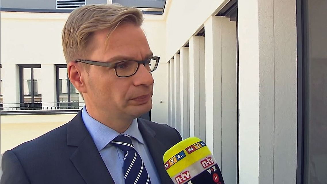 Holznagel.jpg