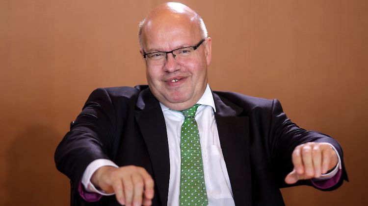 Quietschvergnügt und angriffslustig: Peter Altmaier.