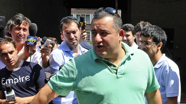 Eines der bekanntesten Gesichter im Beratergeschäft: Mino Raiola, Agent von Fußball-Größen wie Mario Balotelli.