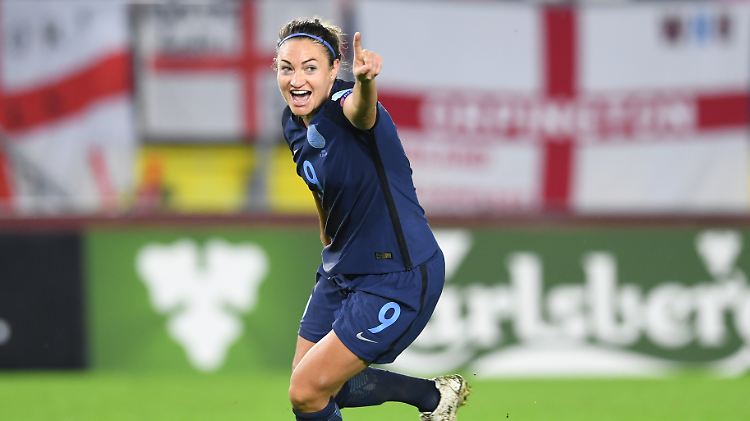 Englands Jodie Taylor jubelt: Der Mitfavorit von der Insel führt mit 6 Punkten die Gruppe D an.
