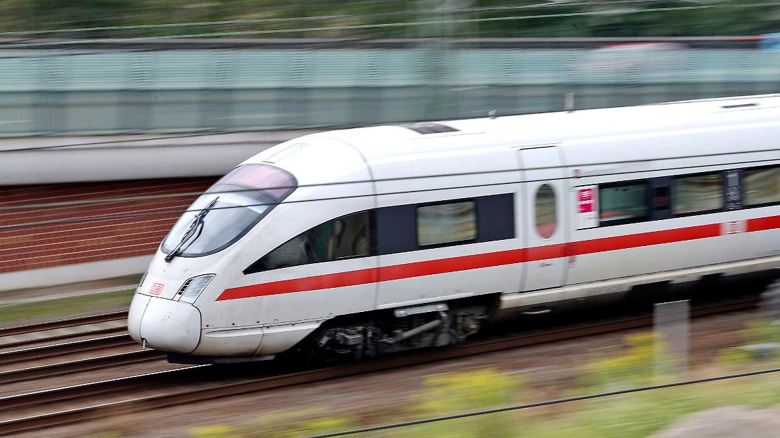 89996145.jpg