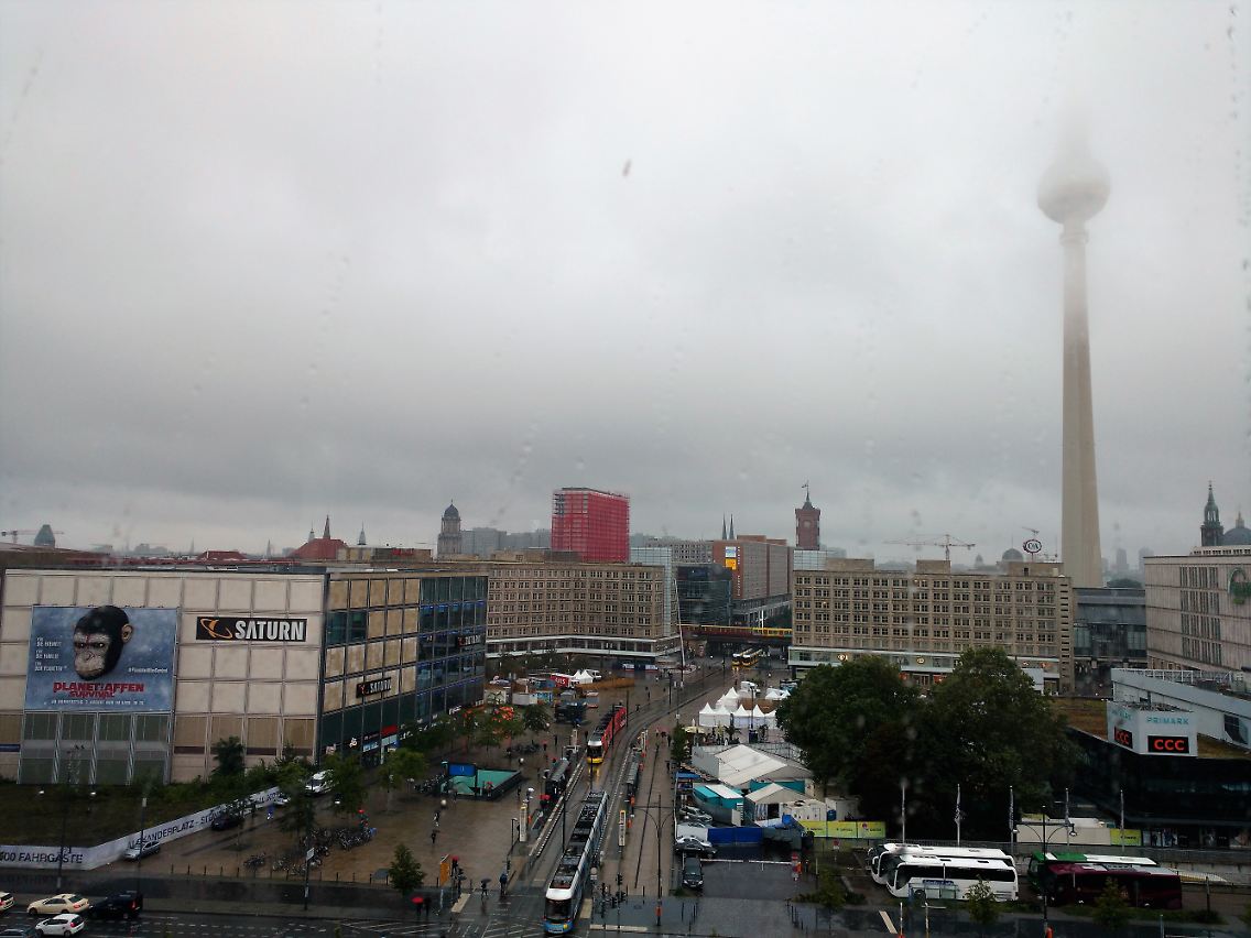 Alex im Regen.jpg
