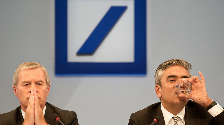 Auch die ehemaligen Top-Manager Jürgen Fitschen und Anshu Jain sollen zur Kasse gebeten werden.