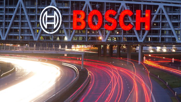 Der Zulieferer soll dabei geholfen haben, eine sogenannte Dosierungsstrategie für das Harnstoff-Wasser-Gemisch AdBlue zu entwickeln.