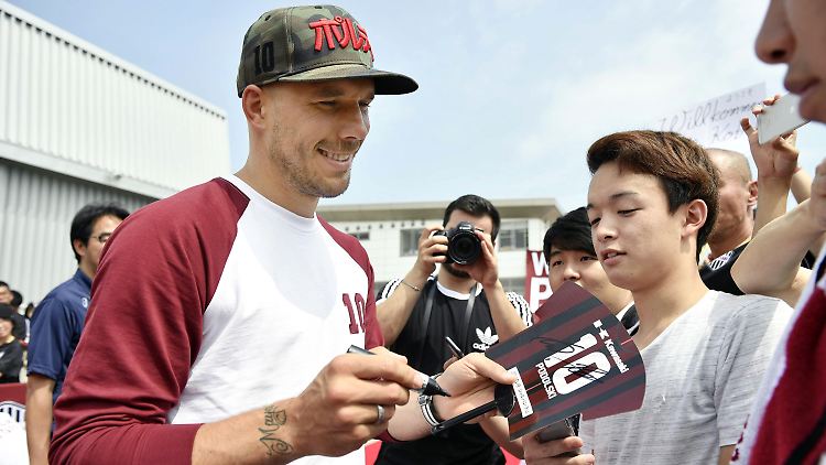 Lukas Podolski avanciert bereits zum Fanliebling.