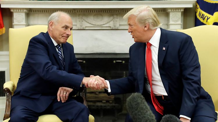 Der Präsident (r.) und sein neuer Stabschef.