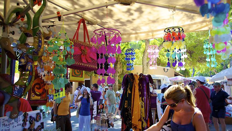 Hippiemarkt auf Ibiza.