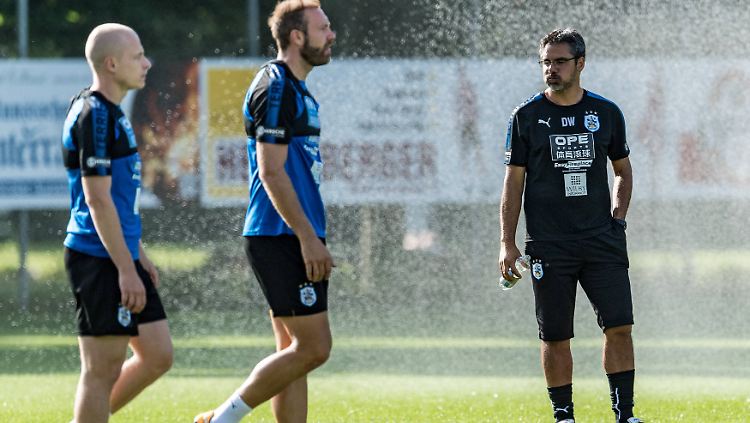 David Wagner und sein Team bereiten sich in Tirol auf die ersehnte erste Saison im englischen Fußball-Oberhaus vor.