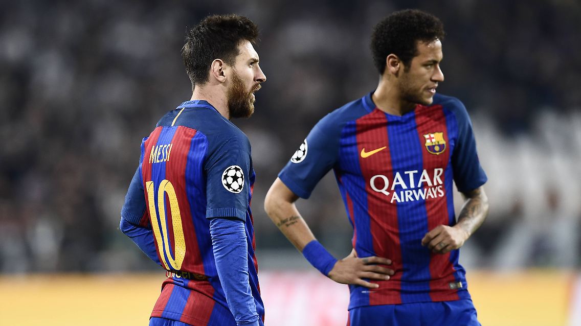 Bei Barça war es Messi, der die 10 trug.