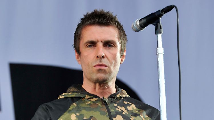 Nach ein paar Liedern war schon Schluss - Liam Gallagher verschwand ohne etwas zu sagen von der Bühne.