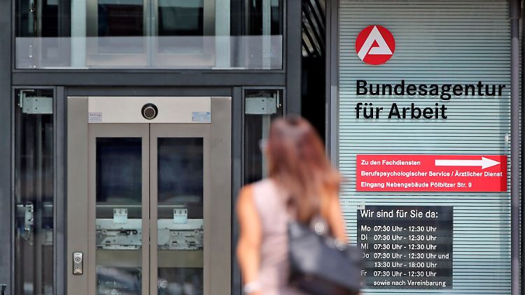 Weniger Menschen müssen in Zukunft vermittelt werden, ist sich der Chef der Bundesagentur für Arbeit sicher.