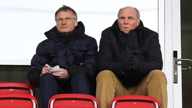 Bayern-Präsident Uli Hoeneß kommt mit Michael Reschke eine Fachkraft abhanden.