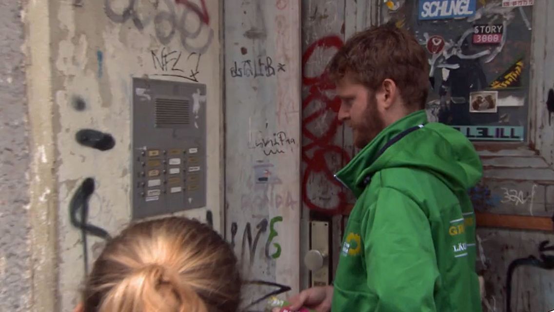 GrueneHaustuerkaempfer.jpg