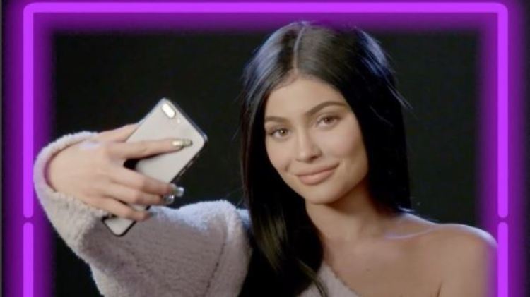 Als Kind wurde sie Teil von "Keeping Up with the Kardashians". Jetzt hat Kylie Jenner ihre eigene Reality-Show.