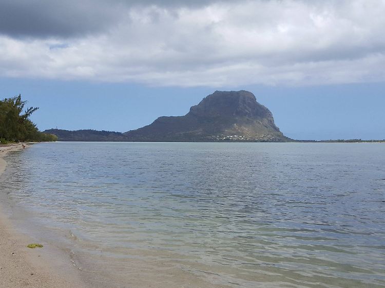Der Le Morne Brabant steht auf Privatgelände - mit einer geführten Tour kommt man aber hin.