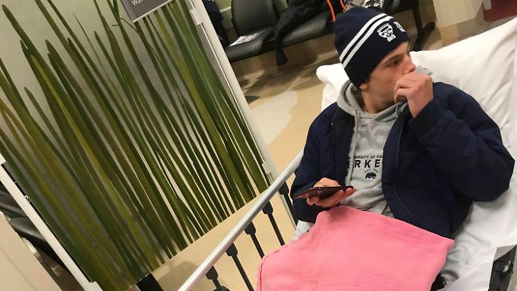 Sam Kanizay im Krankenhaus: Der 16-Jährige war offenbar "zur falschen Zeit am falschen Ort".
