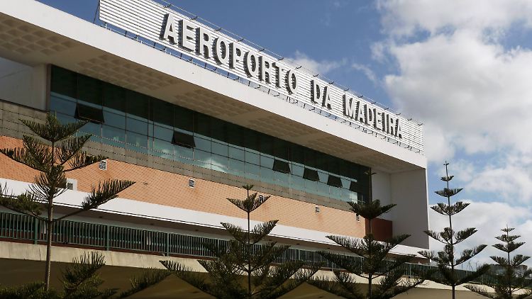 Am Wochenende strandeten viele Passagiere am Flughafen von Madeira.