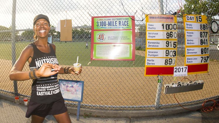 Nicht ihr erster Marathon, aber mit 5000 Kilometern einer der härtesten für die kalifornische Schnellgeherin Yolanda Holder.