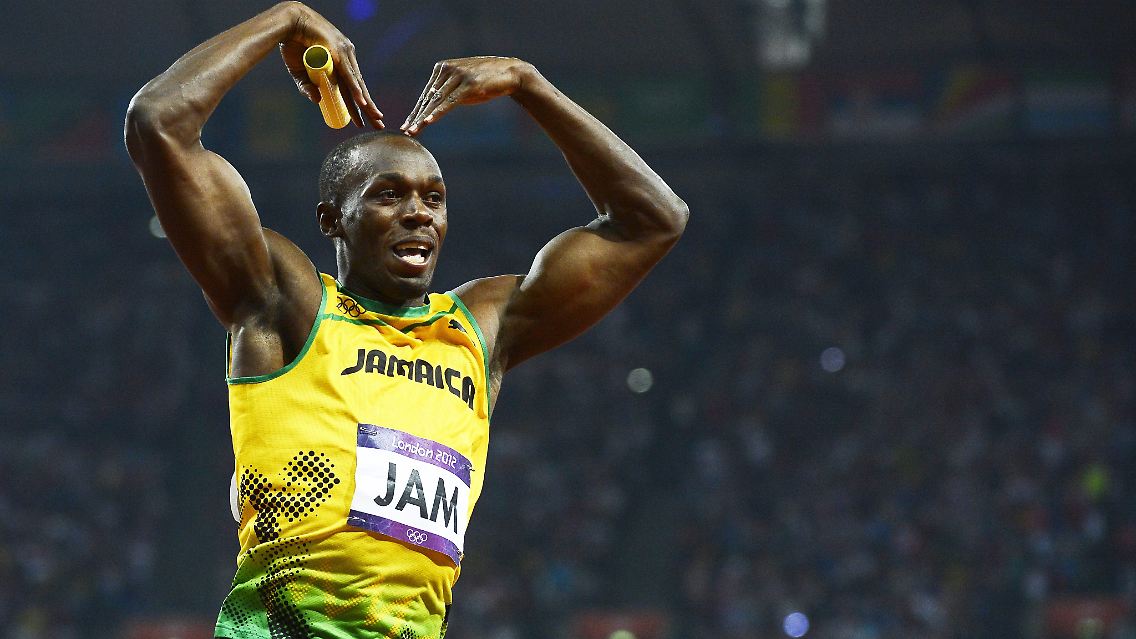 5. August 2012, London, Olympische Spiele: London liebt Bolt und erdrückt ihn fast mit Zuneigung: ...