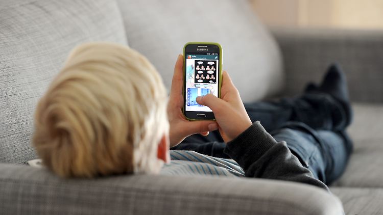 Ein Drittel der Befragten kann sich ein Leben ohne Smartphone nicht vorstellen.