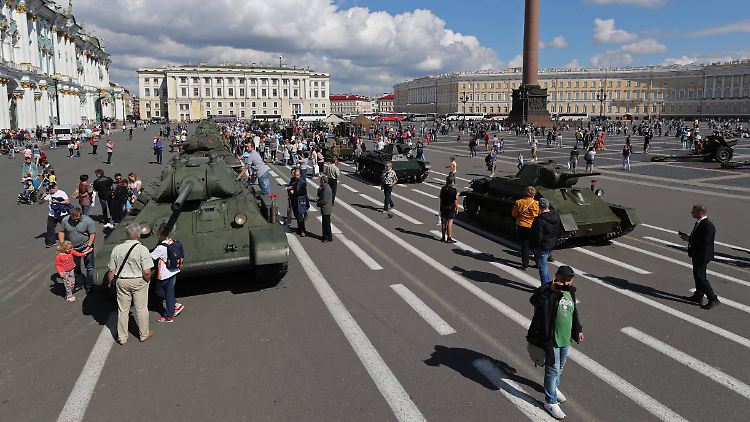 Die niedersächsischen Polizisten wollten privat St. Petersburg besuchen.