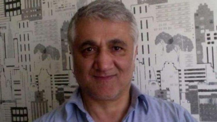 Hamza Yalcin wurde im Spanien-Urlaub festgenommen. Jetzt muss der kritische Reporter die Auslieferung an die Türkei fürchten.