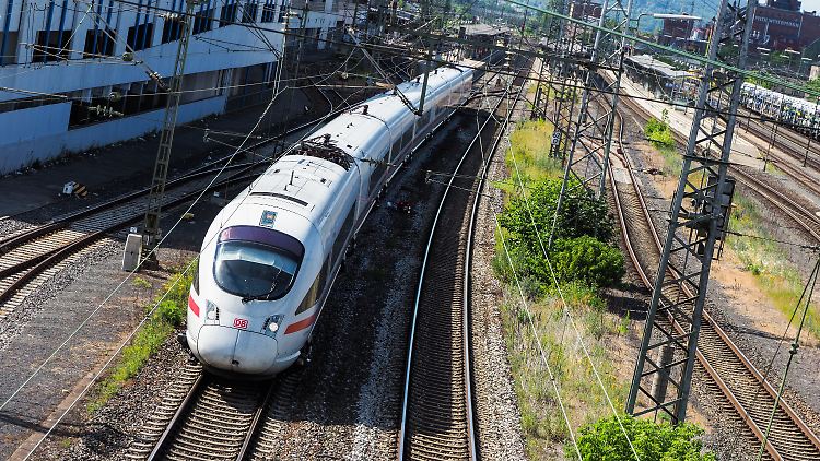 Der ICE braucht von Berlin nach München künftig nur noch vier Stunden.