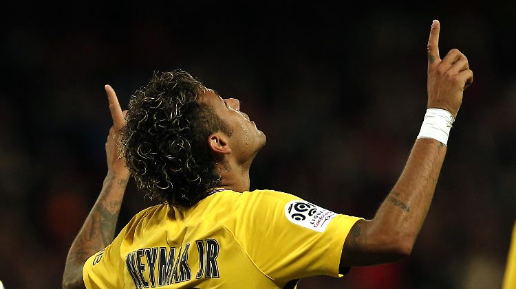 Neymar glänzt bei seinem PSG-Debüt.
