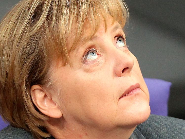 CDU-Chefin Merkel sucht den Weg nach oben.