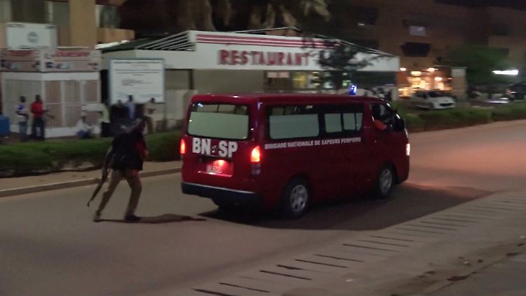 Die Armee lieferte sich in Ouagadougou Feuergefechte mit den Terroristen.