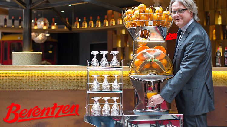 Der Durst auf alkoholfreie Getränke hat dem Getränkehersteller Berentzen im ersten Halbjahr ein Umsatzplus gebracht.