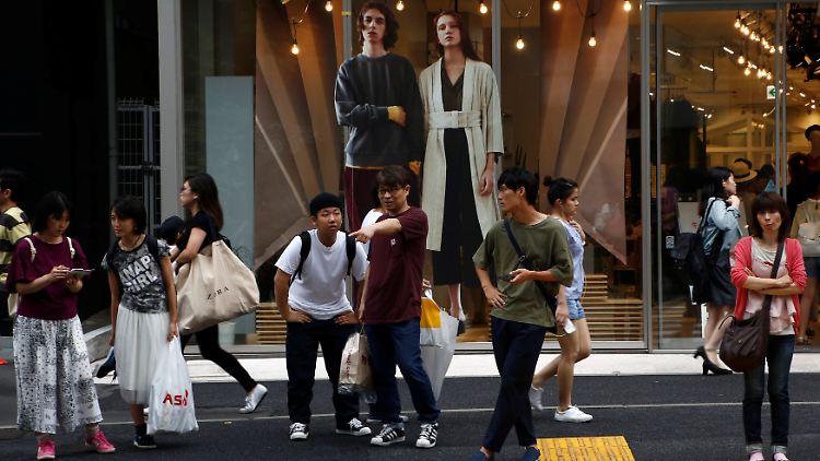 Die Japaner gehen wieder shoppen - und zwar ordentlich.