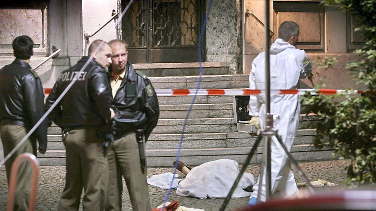 Vor zehn Jahre haben Mafia-Killer vor der Pizzeria "Da Bruno" sechs Menschen erschossen. 