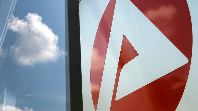 Immer mehr Arbeitnehmer unterschreiben einen unbefristeten Vertrag. 