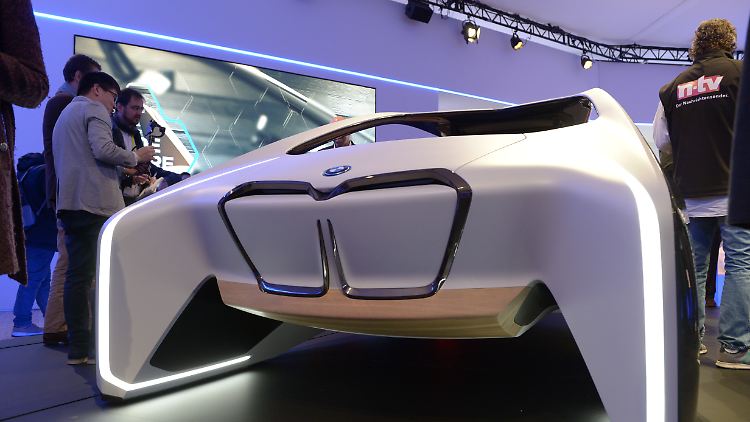 BMW hatte im Januar angekündigt, gemeinsam mit seinen Partnern autonome Fahrzeuge auf die Straße zu bringen.