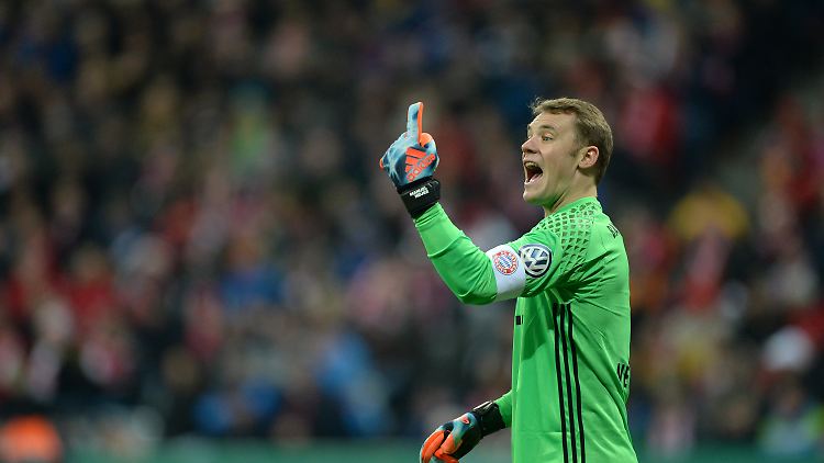 Manuel Neuer könnte zum Saisonstart gegen Bayer Leverkusen im Münchner Tor stehen.