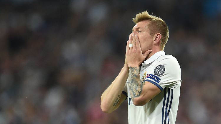 Toni Kroos könnte der nach Titeln erfolgreichste deutsche Fußballer aller Zeiten werden.