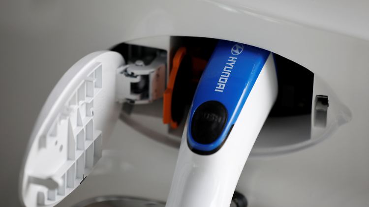Nach dem Aufladen sollen neue Hyundai-Modelle rund 500 Kilometer weit fahren.